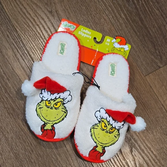 NWT THE GRINCH DR SEUSS LADIES SLIPPERS SIZE MED 7/8.. 7044 - Picture 2 of 6